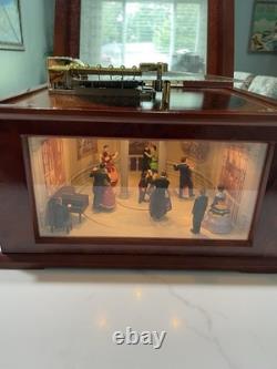 Mr. Christmas Ballroom animated music box with 16 music disk RARE- Tested Works