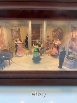 Mr. Christmas Ballroom animated music box with 16 music disk RARE- Tested Works