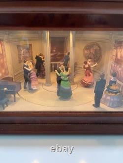 Mr. Christmas Ballroom animated music box with 16 music disk RARE- Tested Works