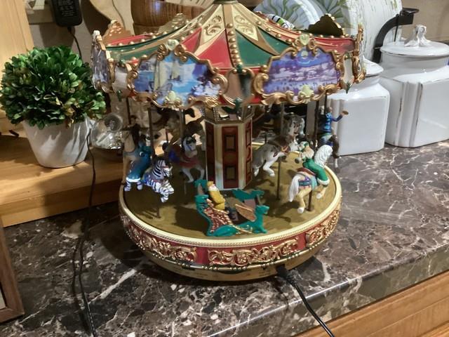 Mr. Christmas Carousel