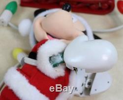Mr Christmas Collectibles STEPPING MICKEY MOUSE Sleigh & Ladder Plays 12 Carols