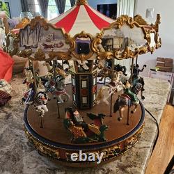 Mr. Christmas Country Fair Carousel Lights Up & Plays 30 Songs Works Mr. Christmas Country Fair Carousel Lights Up & Plays 30 Songs Works