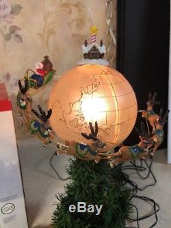 Mr. Christmas Floating Animated Tree Topper Santa Around The Globe 2001 Rare