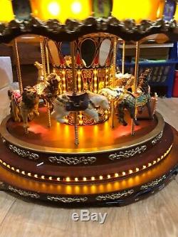 Mr. Christmas Grand Marquee Carousel-Multi-Lights & Settings with20 Songs Works