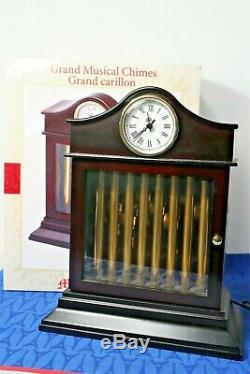 Mr. Christmas Grand Musical Chimes Mantle Clock 30 songs Tubular Bells Wood Case