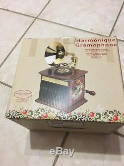 Mr. Christmas Harmonique Gramophone Turntable 12 Songs Music Box