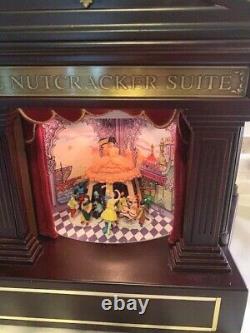 Mr. Christmas Heirloom Nutcracker Suite Ballet Stage Action Music Box