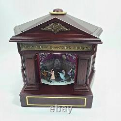 Mr. Christmas Heirloom Nutcracker Suite Ballet Stage Action Music Box VIDEO