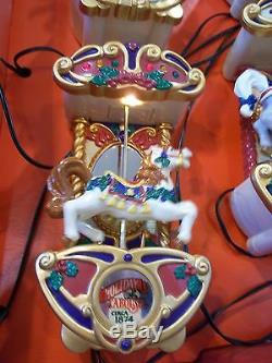 Mr Christmas Holiday Carousel 6 Horses & Circus Organ With 21 Carols Lighted