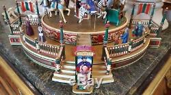 Mr. Christmas Holiday Carousel LIGHTS UP & TURNS Horses go UP/DOWN 30 Songs