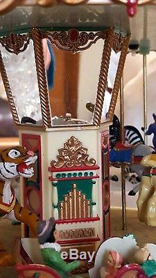 Mr. Christmas Holiday Carousel LIGHTS UP & TURNS Horses go UP/DOWN 30 Songs