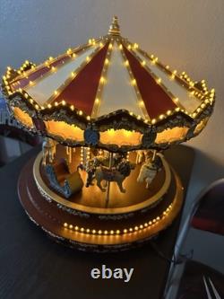 Mr. Christmas Marque Deluxe Carousel Animated Musical 40 Songs Beauty Mr. Christmas Marque Deluxe Carousel Animated Musical 40 Songs Beauty