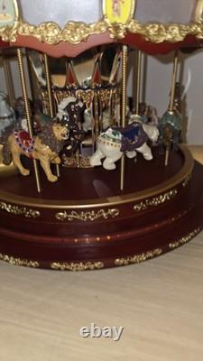 Mr. Christmas Marquee Deluxe Carousel LRG 100 Lights 40 Songs EUC Tested Works