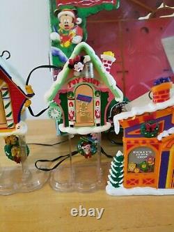 Mr Christmas Musical Mickey's Cuckoo Clock Shop Disney Decoration Complete WORKS