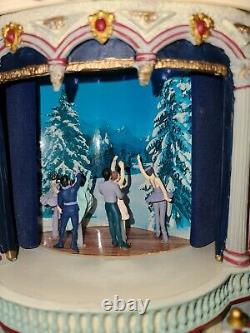 Mr. Christmas Opera Nutcracker Ballet Stage- 3 Scenes Music Box PLEASE READ DESC