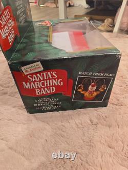 Mr. Christmas Santa's Marching Band Brass Bells Play 35 musical Carols Vtg 90s