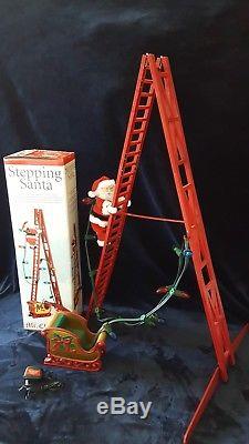 Mr Christmas Stepping Santa Climbing Ladder Lights 15 Carols 2004