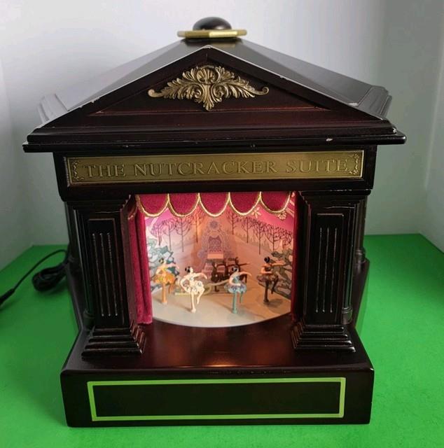 Mr. Christmas The Nutcracker Suite Animated Musical Theater Works Great