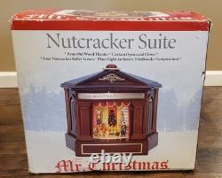 Mr Christmas The Nutcracker Suite Ballet Musical Moving Scenes Carousel Works
