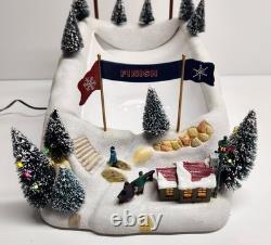 Mr. Christmas Winter Wonderland Half Pipe 2008 Animated Snowboarders, READ