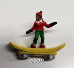 Mr. Christmas Winter Wonderland Half Pipe 2008 Animated Snowboarders, READ