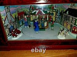 Mr Christmas animated Holiday Symphonium Music box Victorian park with16 discs
