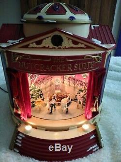 Mr ChristmasGold Label The Nutcracker Suite ANIMATED Musical Ballet 1999! WOB