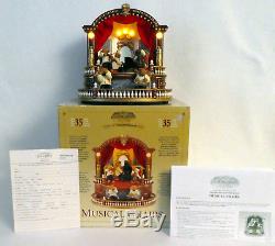 Musical Chairs Bear Orchestra from Mr. Christmas Gold Label Music Box