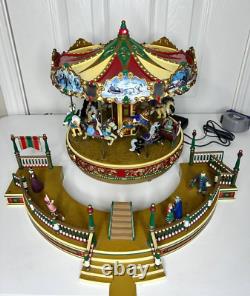 Musical toy Mr Christmas Holiday around the carousel