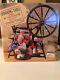 New Enesco Spinning Tails Moving Spinning Wheel/pedal & Mice Music Box Nib