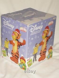 NEW Gemmy 2007 8' Lighted Tigger Throwing Snowball Christmas Inflatable Airblown