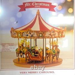 NEW Mr. Christmas VERY MERRY CAROUSEL, ANIMATED AND LIGHTS UP, Not Original Box