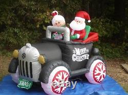 New Mr. & Mrs. Claus Antique Car Lighted Christmas Inflatable Airblown