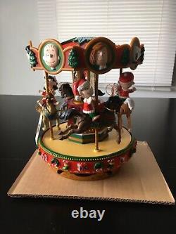 NEW Peanuts Gang Snoopy Mr. Christmas Holiday Carousel Merry Go Round Music Box