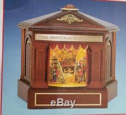 New 2010 Mr Christmas Nutcracker Suite Wooden Music Box 4 Scenes 8 Songs Ballet