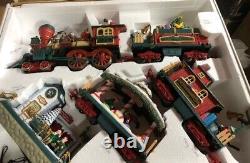 New Bright -The Holiday Express Animated Electric Train Set Model 387