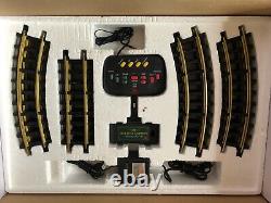 New Bright -The Holiday Express Animated ElectricTrain Set Model 380