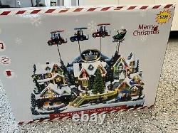 New EVolution Electric Vehicles 21 LED Animated Christmas Musical Town Display