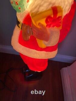 Noma vintage 2 1/2 foot full color plastic illuminated santa claus christmas