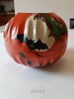 Old Vintage Halloween Tin Lithographed Jack O Lantern US Metal Toy Mfg Co 1950's