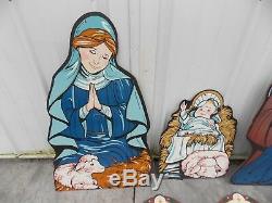Outdoor Holiday Lawn Ornaments Life Size Nativity Set True To Nature Christmas