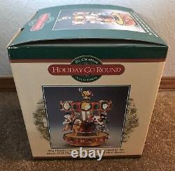 Peanuts Gang Snoopy Mr. Christmas Holiday Carousel Merry Go Round Music Box RARE