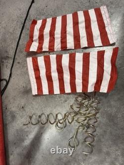 RARE GEMMY 2007 CHRISTMAS FERRIS WHEEL ROTATES LIGHTS UP 5' With 6 CHARACTER SWING RARE GEMMY 2007 CHRISTMAS FERRIS WHEEL ROTATES LIGHTS UP 5' With 6 CHARACTER SWING