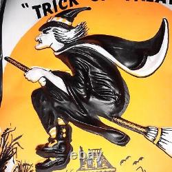 RARE HTF VTG 1950's HALLOWEEN WITCH ON BROOM 3d TRICK OR TREAT BAG ART HANGING