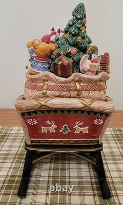 RARE/RETIRED Fitz And Floyd Christmas Lodge Full Size Cookie Jar Centerpiece