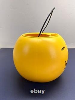 RARE Vintage Halloween Trick Or Treat Candy Yellow Candy Bucket Witch & Cat S4