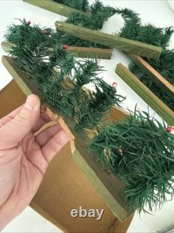 RARE Vintage The Evergreen Hedge Christmas Toy Fence Made In Germany With Box