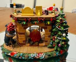 RARE and Retired Danbury Mint PUG A COZY CHRISTMAS EVE Figurine RARE and Retired Danbury Mint PUG A COZY CHRISTMAS EVE Figurine