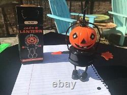 RARE w box VINTAGE SPRING LEGS HALLOWEEN PUMPKIN BATTERY Jack o LANTERN AMICO