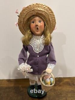 Rare Byers Choice Holiday Easter Girl Holding Easter Basket With Eggs & Flowers